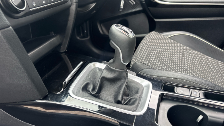 Kia Xceed 1.0T GDi ISG Connect 5dr Petrol Hatchback